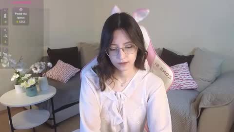 rainybella online show from January 7, 7:13 am