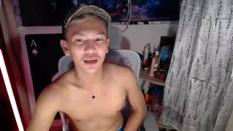 ralfhuge24 online show from March 26, 2:22 pm