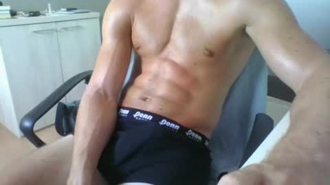 ramonjoosse2001 online show from July 8, 3:04 pm