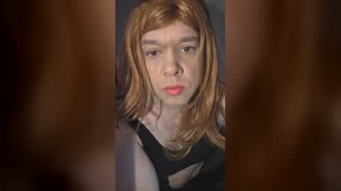 Sissy Melody online show from April 12, 9:35 am