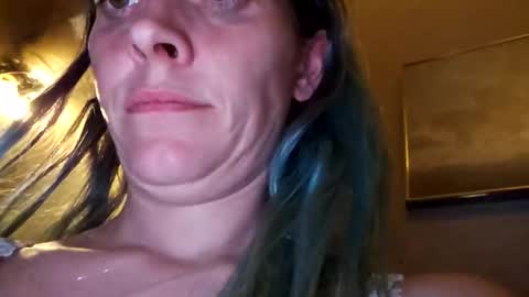 Snapshot of randcandy77 chatting on October 23, 4:36 am Randcandy77 online show from October 23, 4:36 am