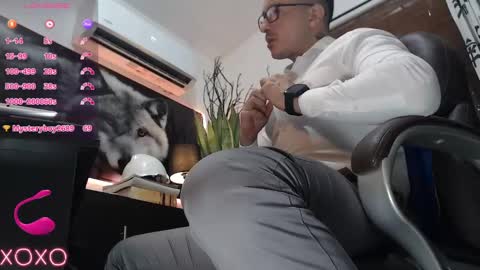 randylukehot online show from October 6, 6:15 pm