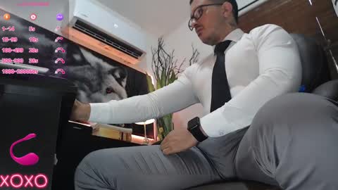 randylukehot online show from September 13, 6:10 pm