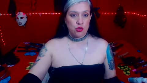 Sonia online show from October 18, 11:20 pm