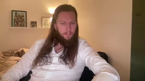 Aristo online show from March 9, 9:46 pm