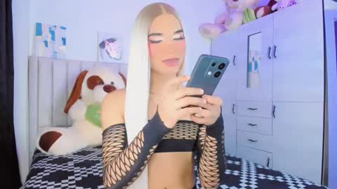 Snapshot of ransel_sex chatting on September 24, 1:12 am ransel_sex online show from September 24, 1:12 am