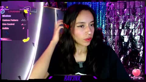   online show from November 11, 8:49 am