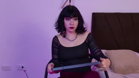   online show from February 18, 1:44 pm