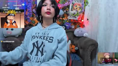 RavenN  online show from November 3, 11:33 am