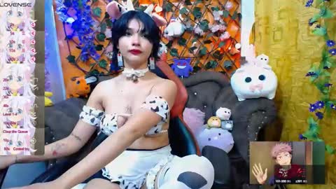 Snapshot of ravenn_20 chatting on February 20, 11:31 am RavenN online show from February 20, 11:31 am