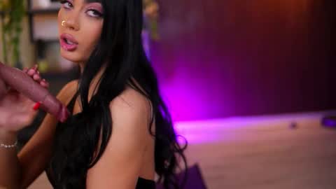 Lav online show from March 18, 7:42 pm