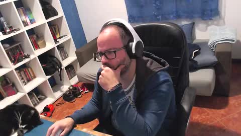 ravingr3d3 online show from November 20, 1:04 am