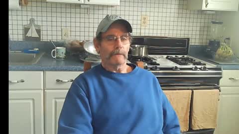 Snapshot of raylene4u2 chatting on February 17, 5:12 pm Ray online show from February 17, 5:12 pm