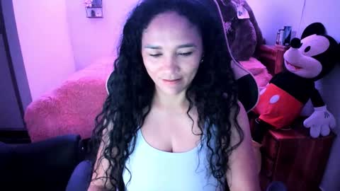 Danna online show from March 25, 3:52 pm