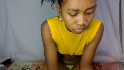 razafindrasoa online show from June 30, 10:08 pm
