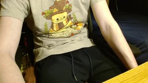 Scrappy Coco online show from April 21, 1:09 am