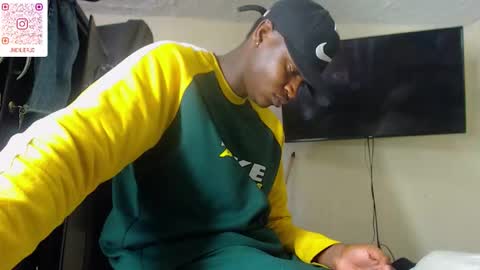 Snapshot of real1dk chatting on September 22, 4:49 am Sthith online show from September 22, 4:49 am