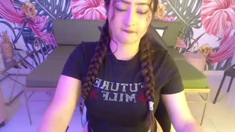 Rebeca dreams online show from July 9, 10:03 pm