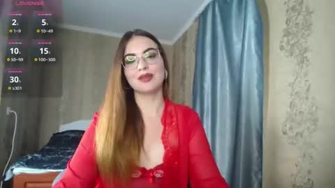 Rebecca online show from December 14, 9:26 am