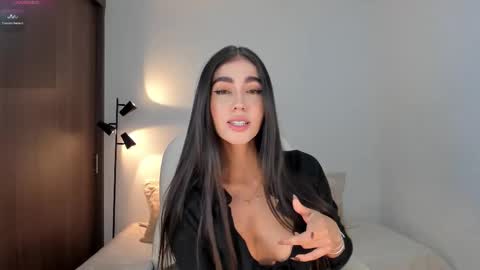 Rebecca online show from November 12, 1:19 am