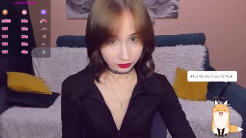 RebeccaWind online show from October 5, 12:13 pm