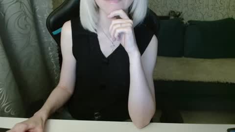 RebesaOlset online show from February 7, 3:52 pm