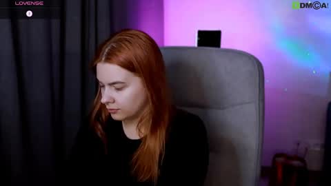 red__dizzy online show from April 21, 9:22 pm