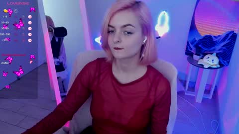 Bestie online show from February 25, 5:30 pm