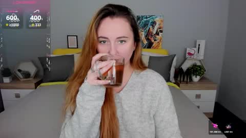 Lessy Fox online show from November 24, 6:39 pm