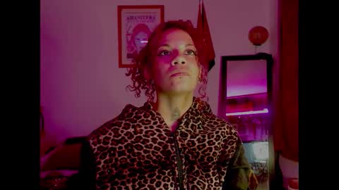 Instagram Valerie yourdream online show from January 17, 7:19 am