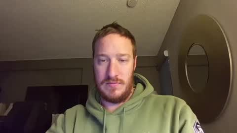 reddawg14 online show from February 3, 1:41 am