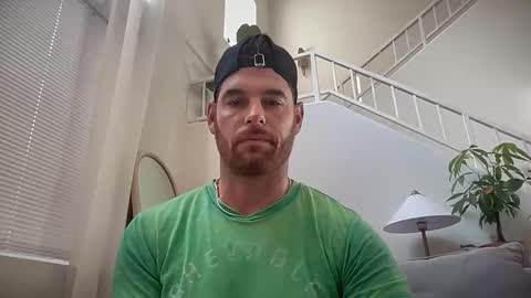 reddeaddd online show from December 5, 8:28 pm