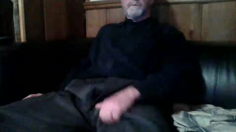 redfox60010 online show from January 9, 5:46 am