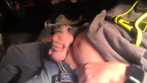 Snapshot of redimuss65 chatting on February 18, 8:16 am redimuss65 online show from February 18, 8:16 am