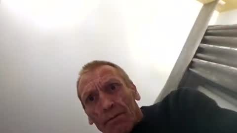 redrodridding online show from November 12, 11:40 pm