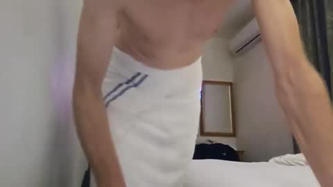 redrodridding online show from November 11, 6:21 pm