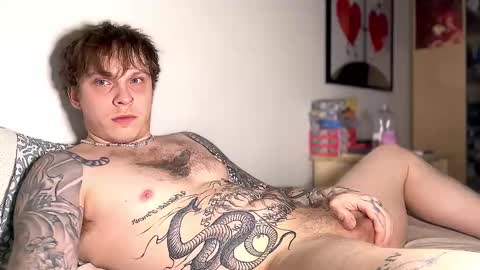 redrum online show from February 21, 6:40 am