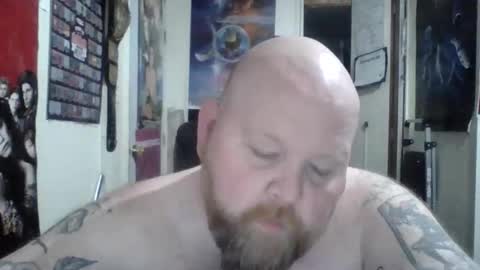 Snapshot of redrumthefool chatting on October 27, 1:49 am The fool online show from October 27, 1:49 am