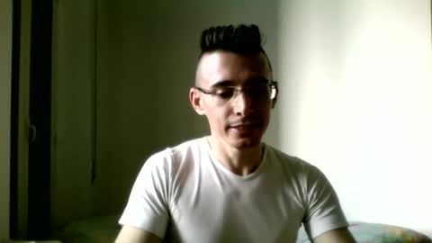 redstep0 online show from November 5, 1:57 pm