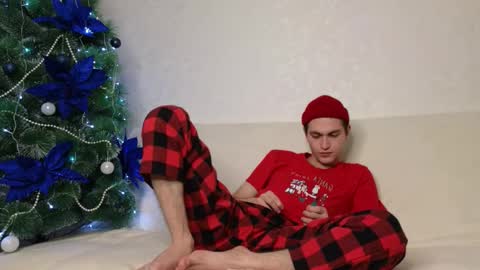 Alex online show from November 29, 8:27 pm