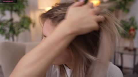 JessyinCherri yang online show from January 24, 7:30 am