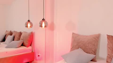 Regina  online show from September 13, 6:05 am