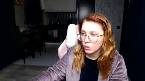 Regina online show from November 3, 2:23 am