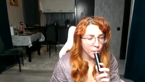 Regina online show from April 19, 1:28 am