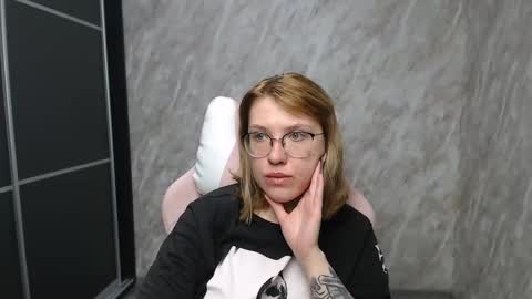 Regina online show from February 21, 3:12 am