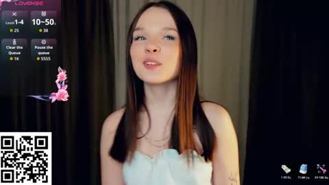 Emily - online show from June 15, 6:44 pm