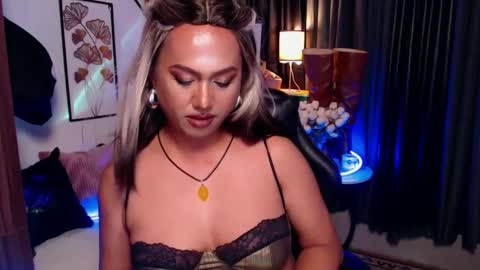 Red Ivy online show from March 12, 4:46 pm