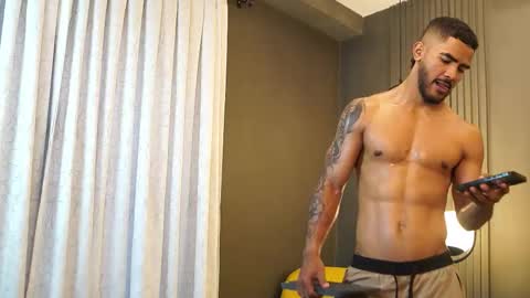 Reik online show from March 10, 12:42 pm