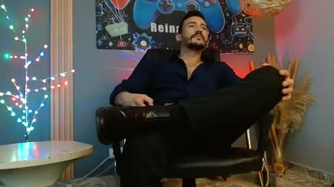   REIKO  online show from April 8, 7:28 pm