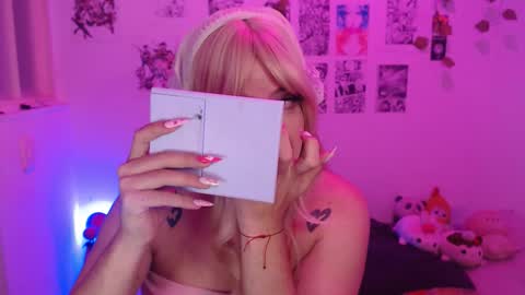 REIKO online show from November 14, 11:06 pm